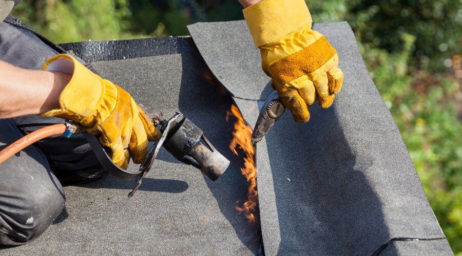 Professional flood damage restoration services in Montana Mines, WV